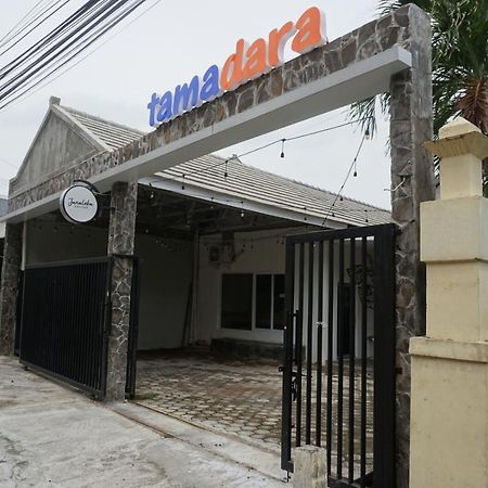 Tamadara Guesthouse Jogja Maguwo Exterior foto